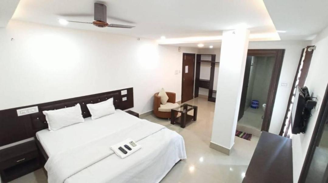 Gods County Hotels & Resorts Тарапит Екстериор снимка