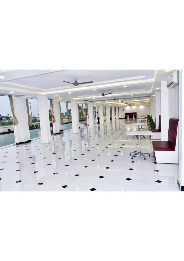 Gods County Hotels & Resorts Тарапит Екстериор снимка