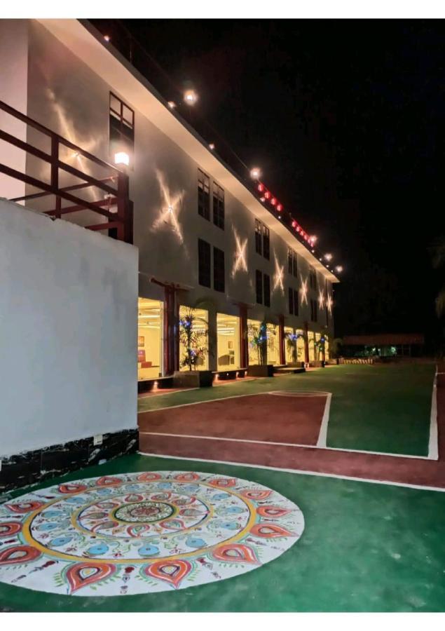 Gods County Hotels & Resorts Тарапит Екстериор снимка