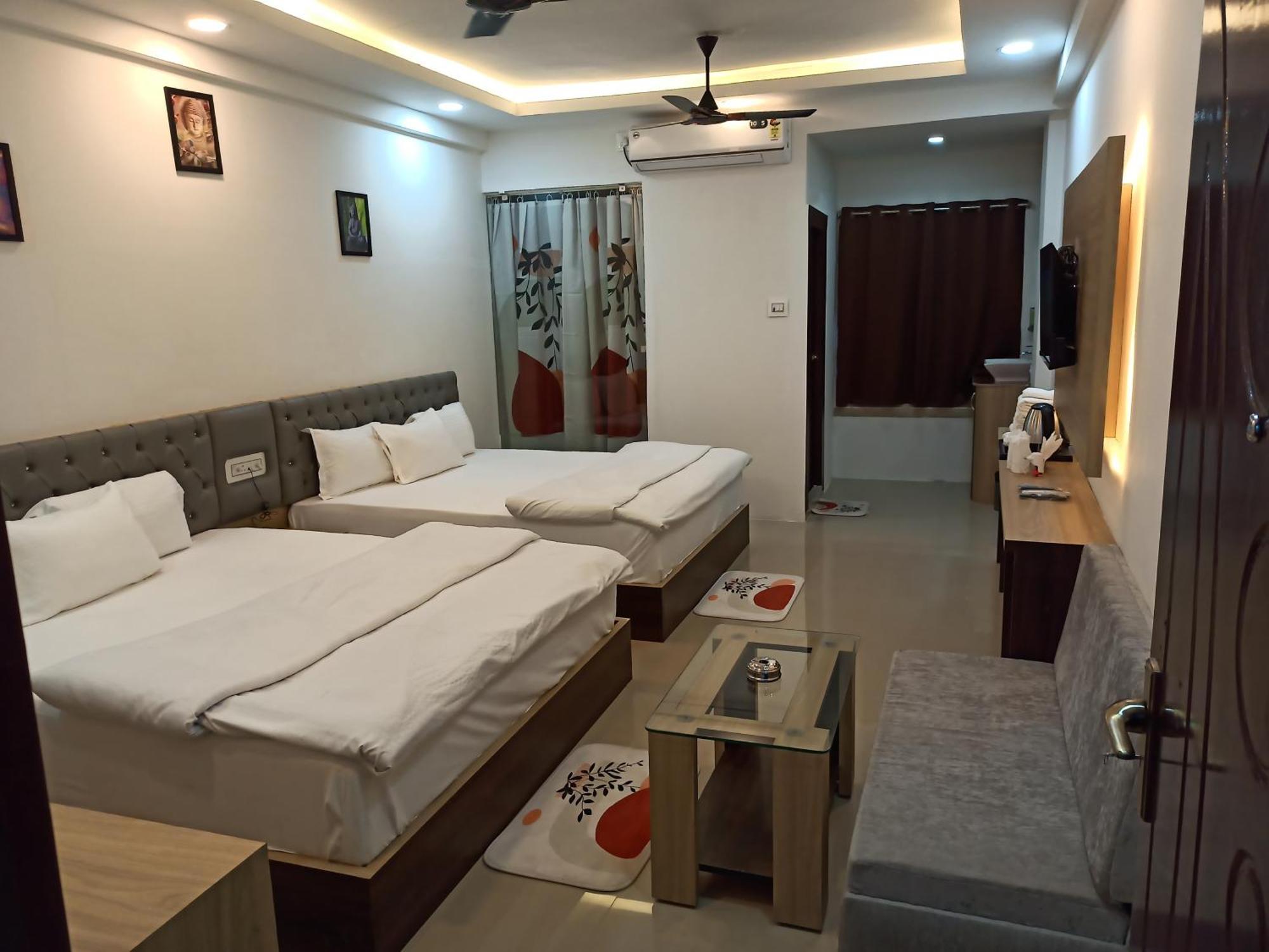 Gods County Hotels & Resorts Тарапит Екстериор снимка